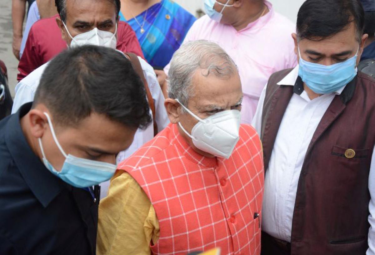 लोकतान्त्रिक समाजवादी पार्टीको लागि १७ कार्यकारिणी सदस्य र १५ सांसदले गरे सनाखत 